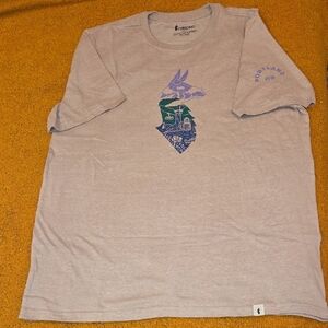 Cotopaxi Gray Graphic Tee with Portland Design